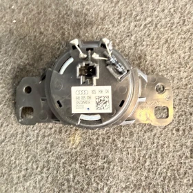 ����� �� �������� �� �������������� ��������������� �� Audi A8 D4 4H0035399-1136