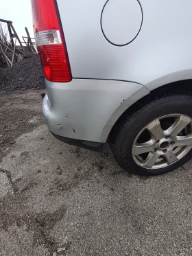 VW Touran 1.9 tdi, снимка 3