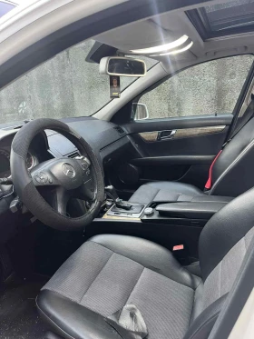Mercedes-Benz C 220, снимка 9