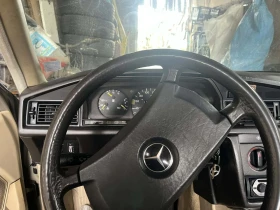 Mercedes-Benz 190, снимка 9