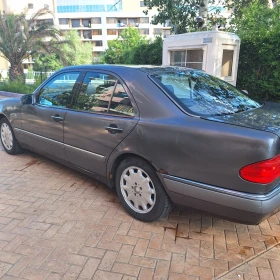 Mercedes-Benz E 320 | Mobile.bg    11
