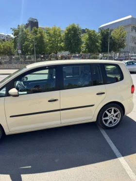 Обява за продажба на VW Touran ~12 800 лв. - изображение 1