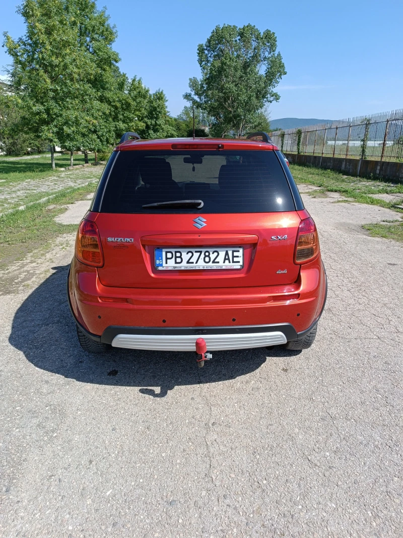 Suzuki SX4, снимка 4 - Автомобили и джипове - 46590834