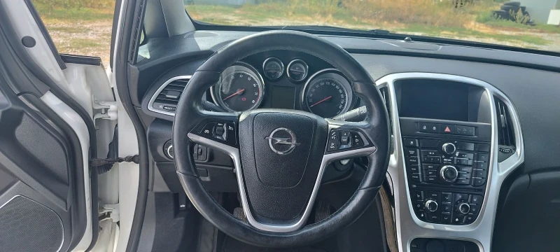 Opel Astra 1.6i-180к.с, снимка 11 - Автомобили и джипове - 47159548