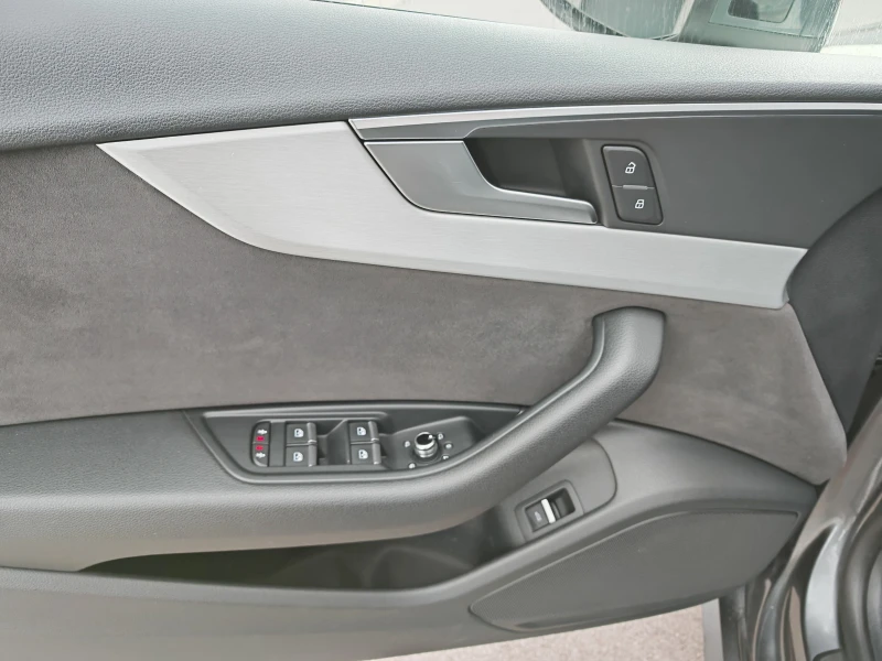 Audi A5 2.0.DIZEL S-LINE , снимка 8 - Автомобили и джипове - 52012929