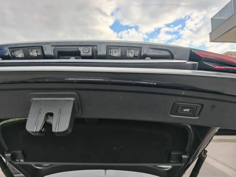 Audi A5 2.0.DIZEL S-LINE , снимка 17 - Автомобили и джипове - 52012929