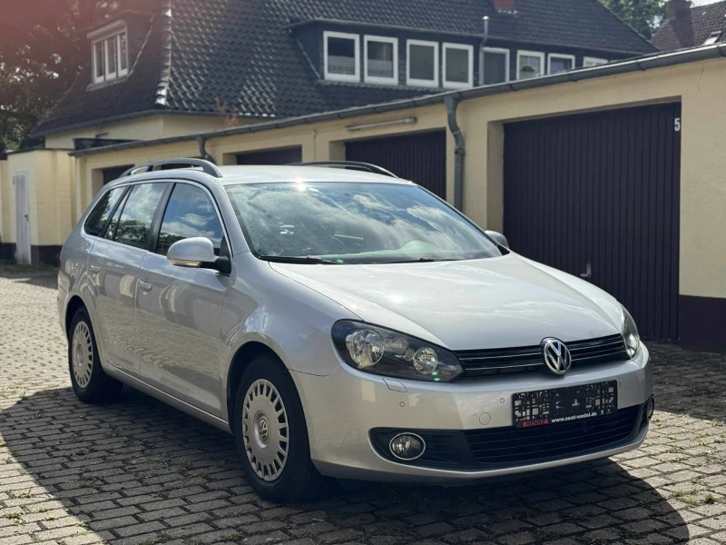 VW Golf 1.6, снимка 4 - Автомобили и джипове - 52420260