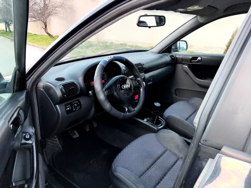 Audi A3 1.9TDI.110k + КЛИМА , снимка 17 - Автомобили и джипове - 53156201