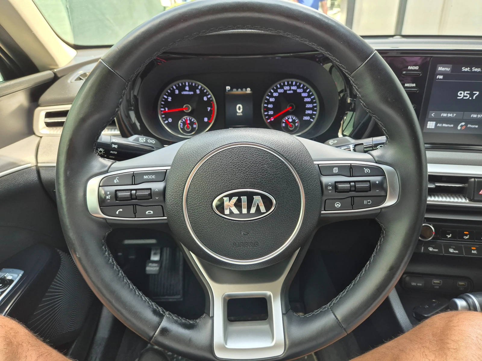 Kia K5 2.0 cm3 LPG - изображение 10