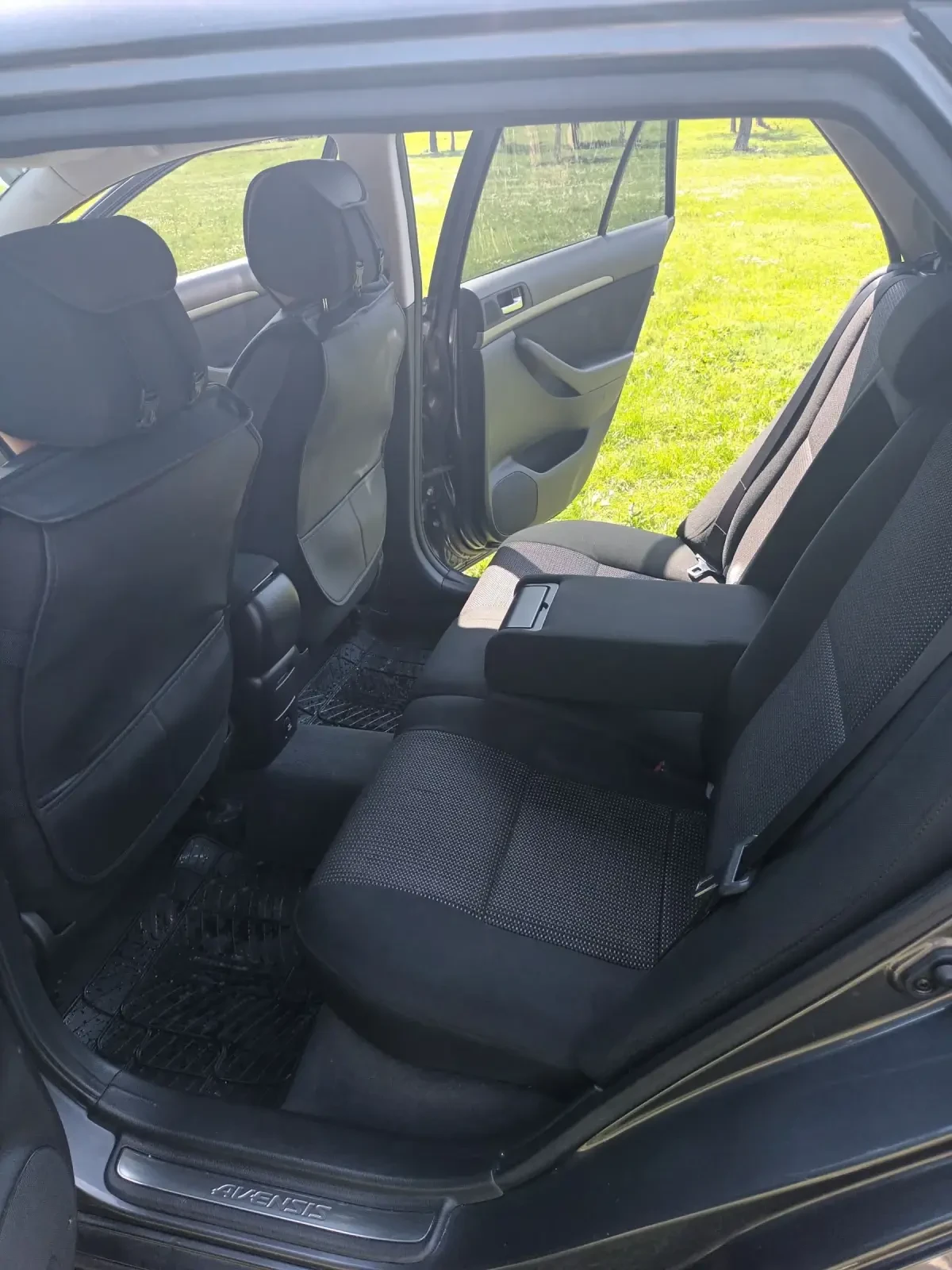Toyota Avensis D4D - изображение 10