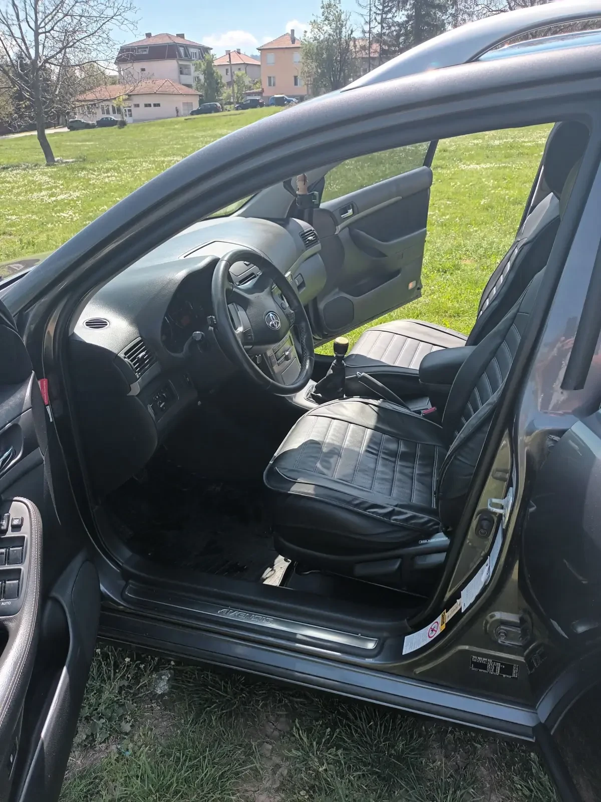 Toyota Avensis D4D - изображение 10