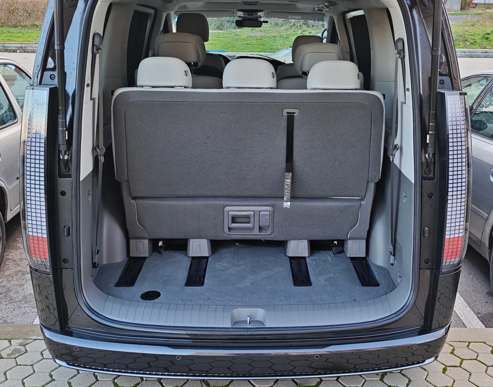 Hyundai Staria Premium 4x4 6+ 1 | Mobile.bg � ����������� 10