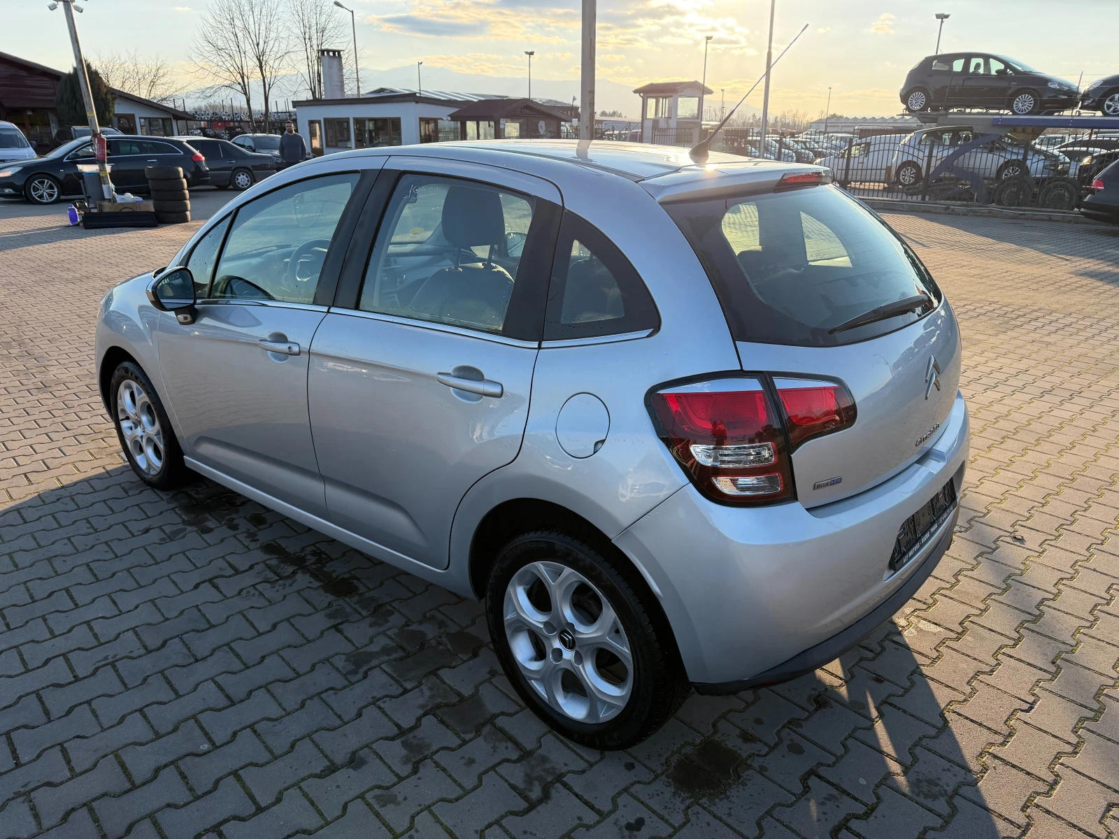 Citroen C3 1.6HDI NAVI EURO 6 - изображение 8