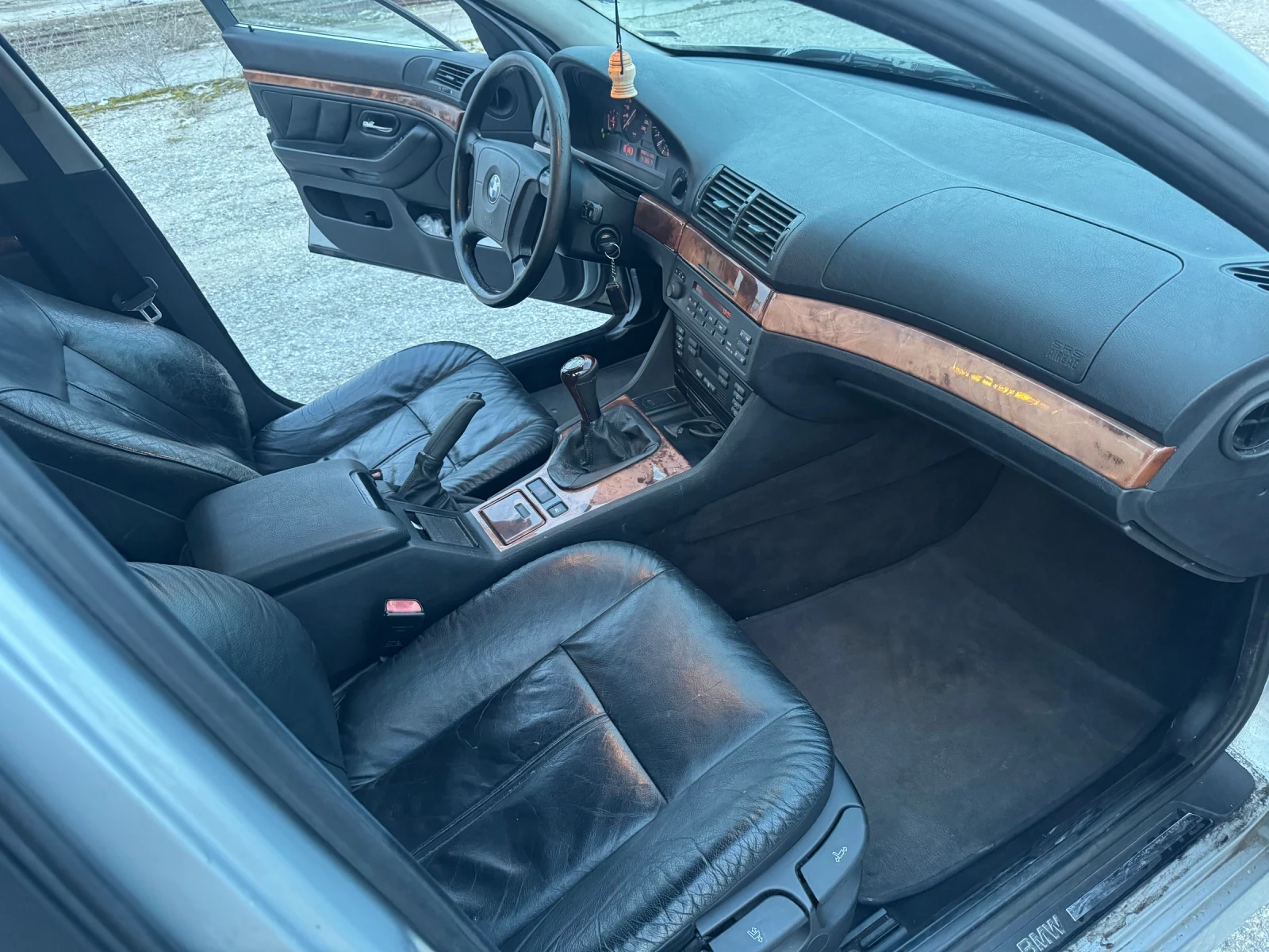 BMW 525 2.5 TDS , снимка 10 - Автомобили и джипове - 53712653