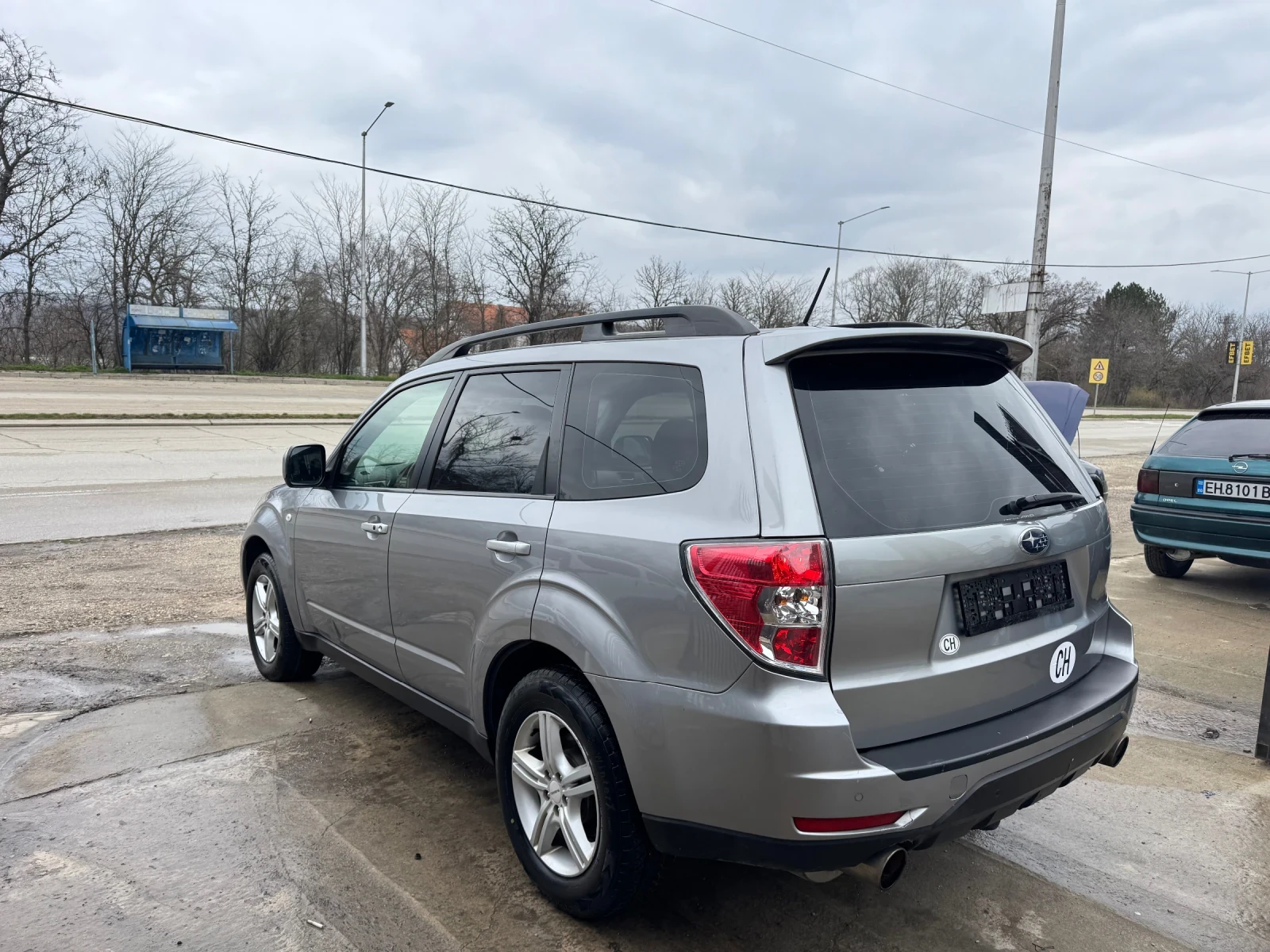 Subaru Forester 2.5 XT Швейцария Full  ТОП, снимка 7 - Автомобили и джипове - 53935585