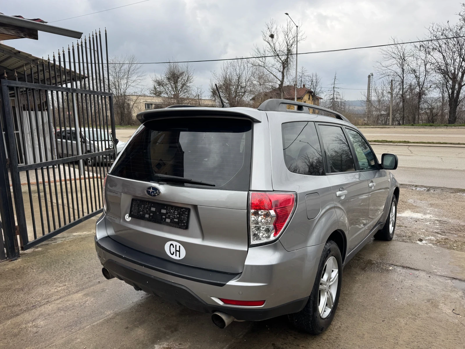 Subaru Forester 2.5 XT Швейцария Full  ТОП, снимка 5 - Автомобили и джипове - 53935585