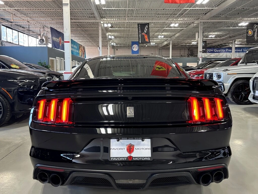 Ford Mustang Shelby GT35 ALCANTAR С РЕГИСТРАЦИЯ И АВТОКРЕДИТ, снимка 6 - Автомобили и джипове - 53990379