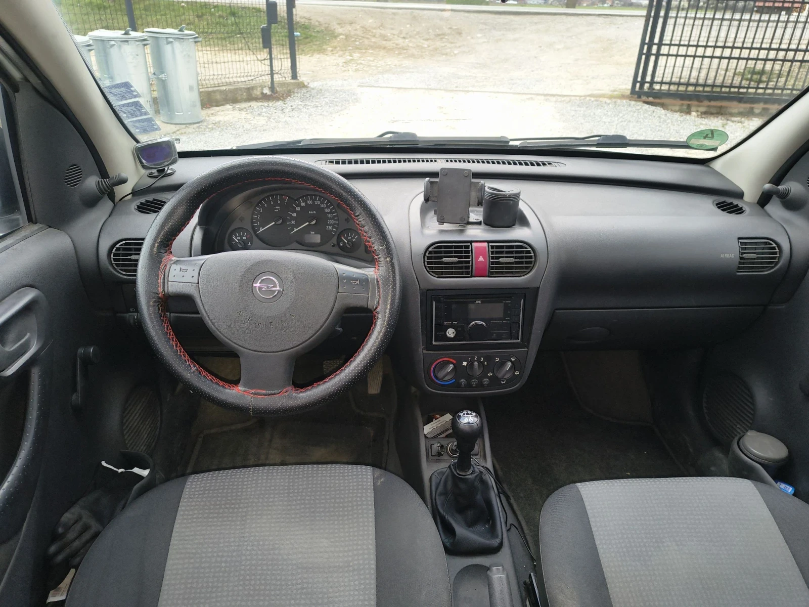 Opel Combo 1.6 cng, снимка 9 - Автомобили и джипове - 54638713
