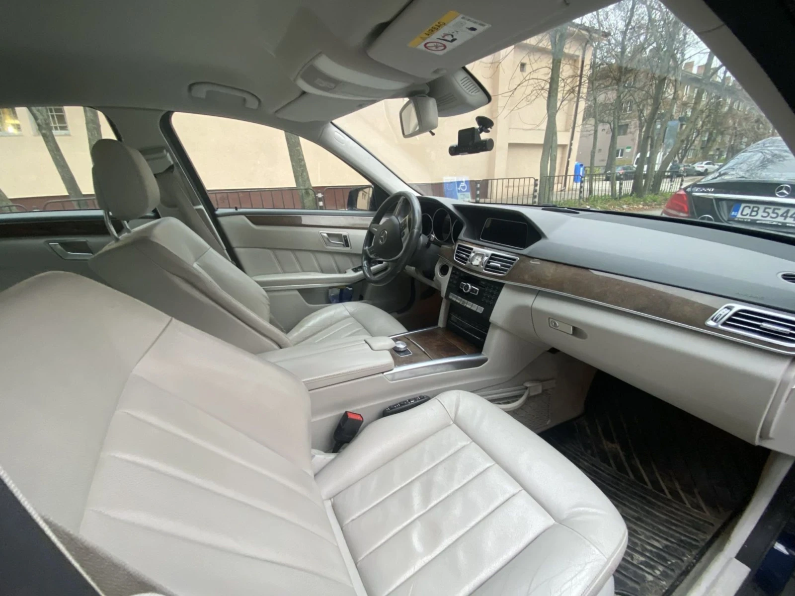 Mercedes-Benz E 220 E220CDI Blutek, снимка 5 - Автомобили и джипове - 54464930