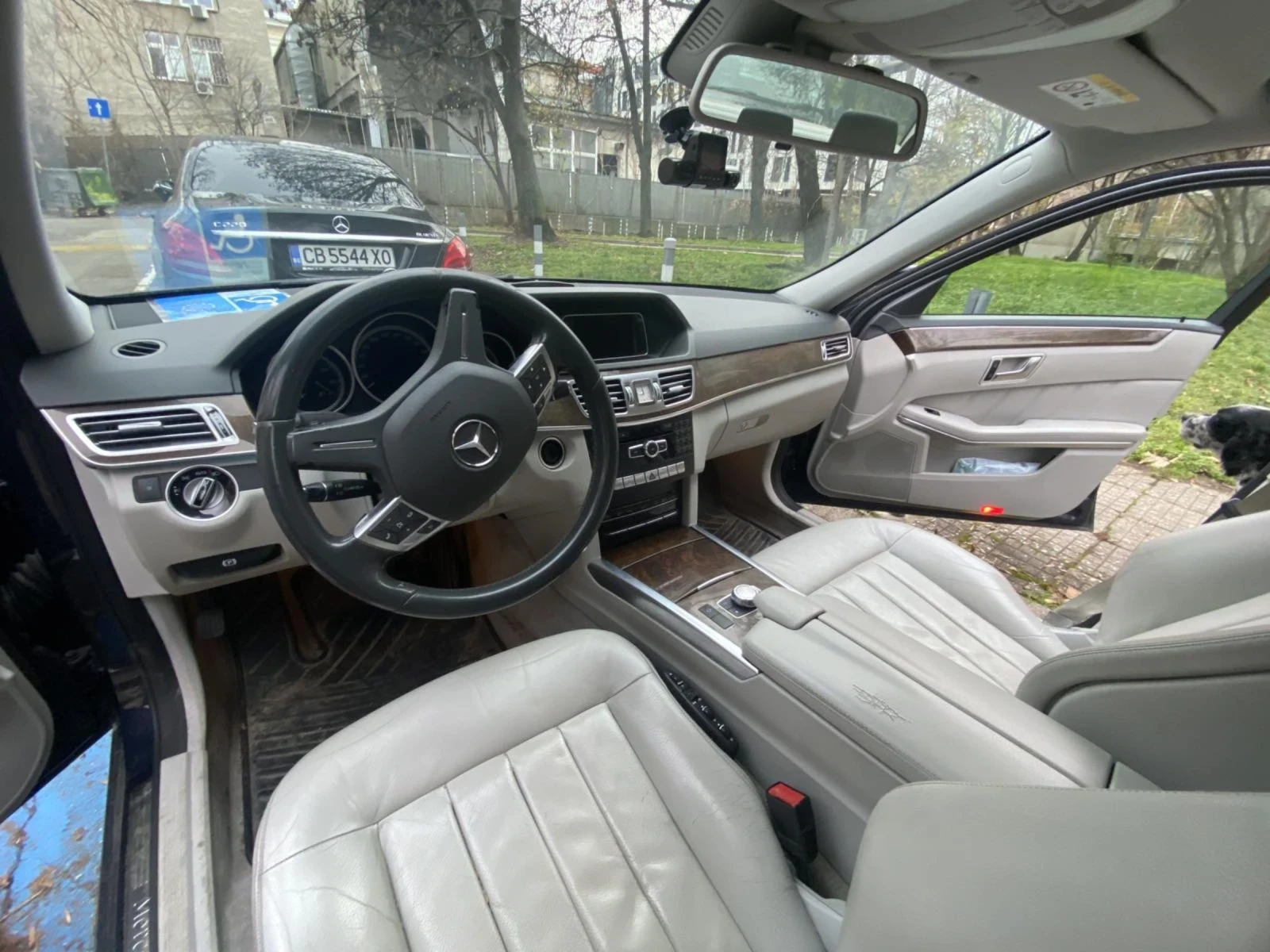 Mercedes-Benz E 220 E220CDI Blutek, снимка 4 - Автомобили и джипове - 54464930