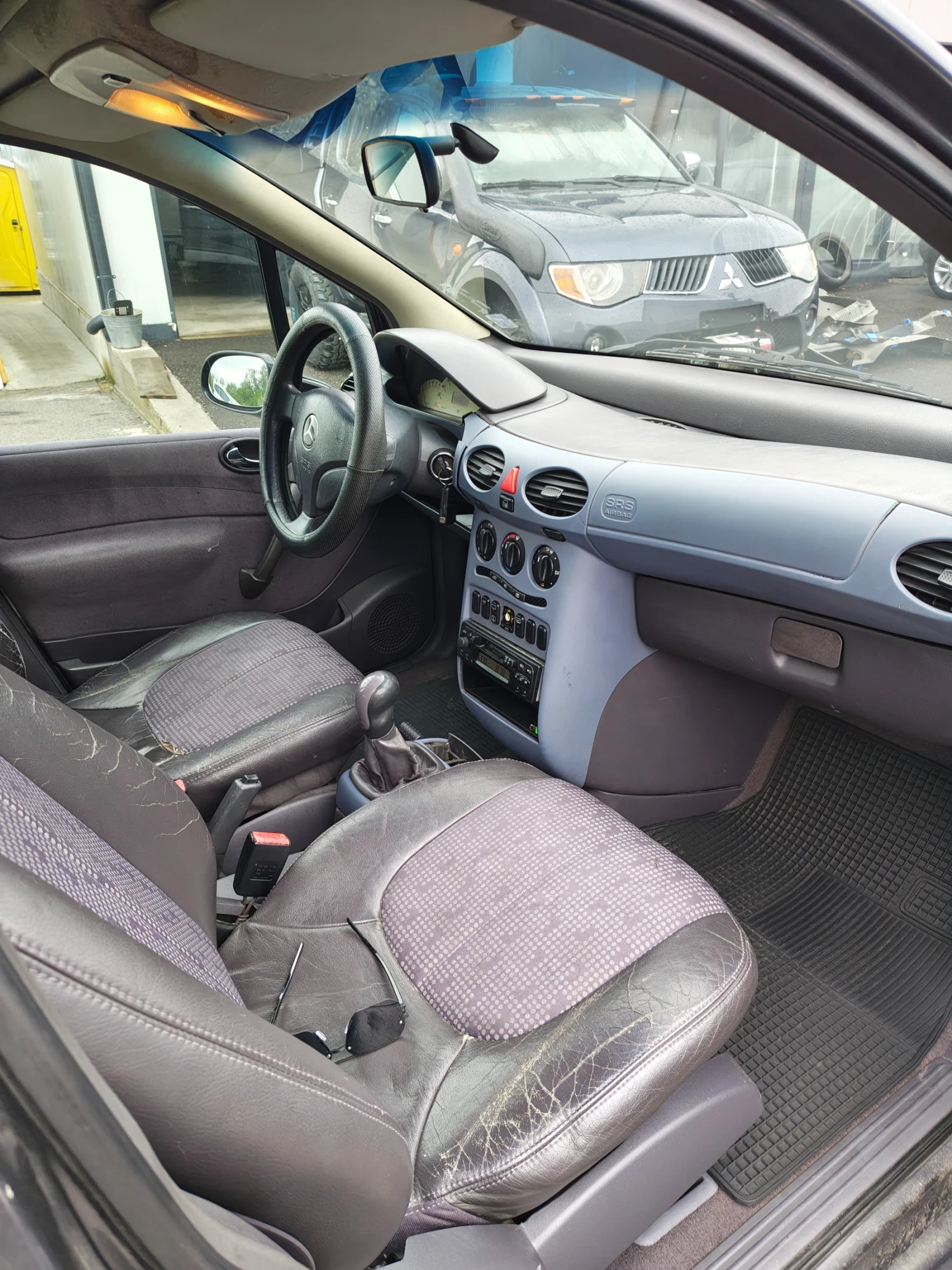 Mercedes-Benz A 160 1.6 бензин, снимка 8 - Автомобили и джипове - 54269169