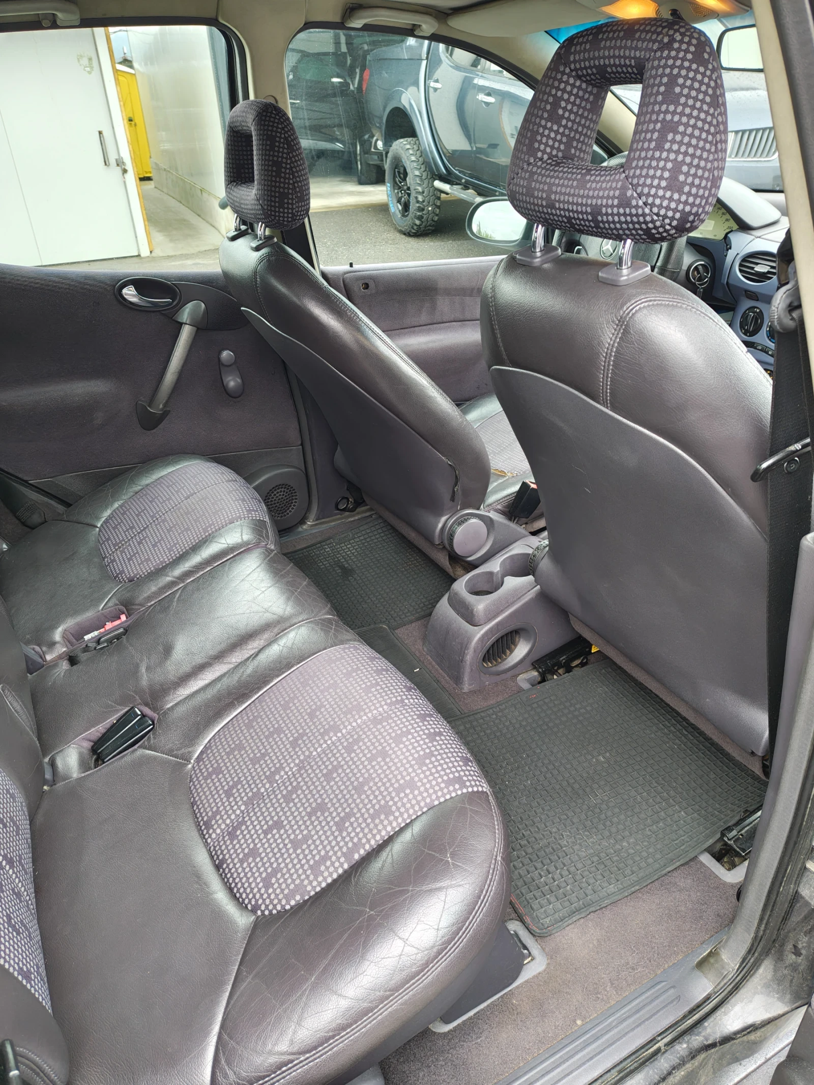 Mercedes-Benz A 160 1.6 бензин, снимка 10 - Автомобили и джипове - 54269169