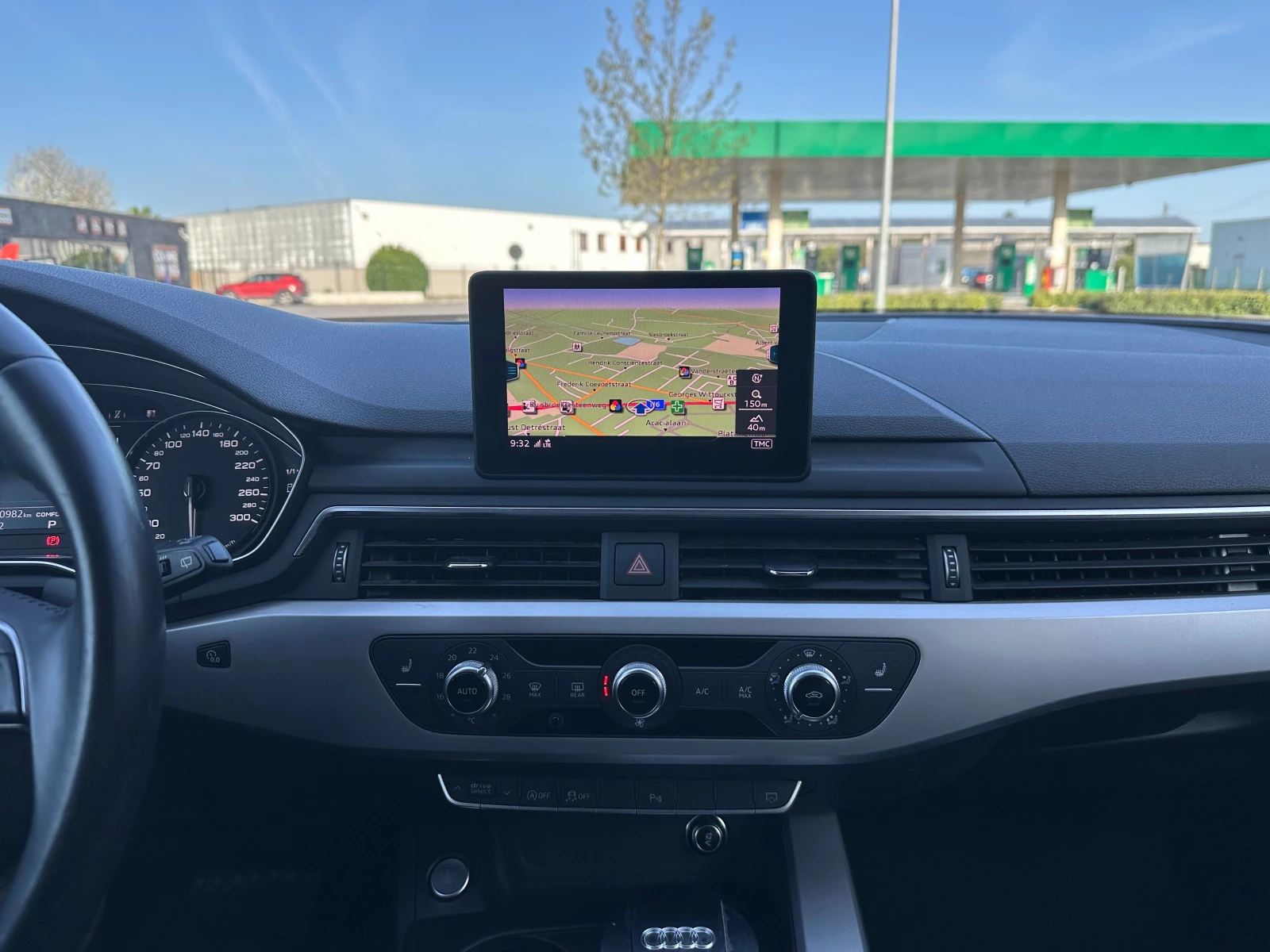 Audi A4 Avant 40 TFSI - CNG - Automatic | Mobile.bg � ����������� 13