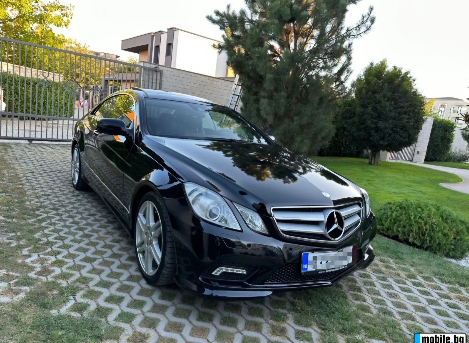 Mercedes-Benz E 350 AMG, снимка 2 - Автомобили и джипове - 55347575