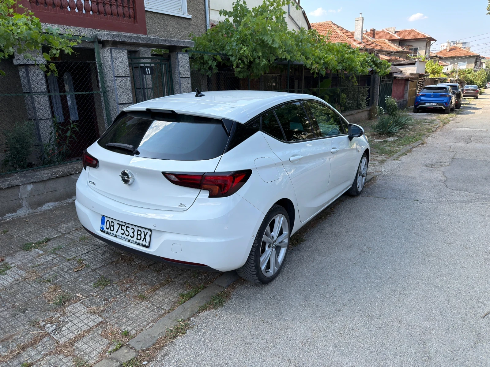 Opel Astra 1.2i Keyless Каско, снимка 4 - Автомобили и джипове - 55406752