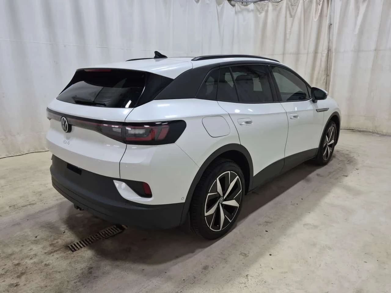 VW ID.4 * PRO S * АВТОКРЕДИТ БЕЗ ПЪРВОНАЧАЛНА ВНОСКА* , снимка 3 - Автомобили и джипове - 55562104