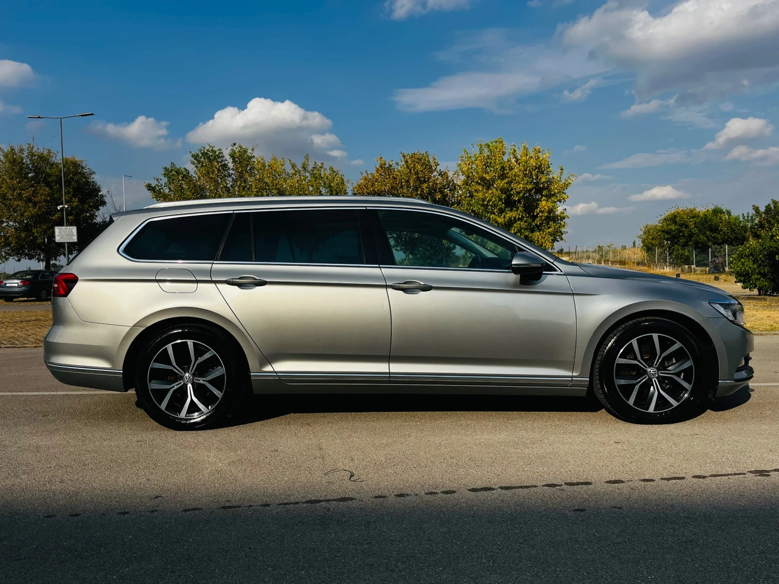 VW Passat 2, 0TDI-150k/DIGITAL/LED/��������/����/����� | Mobile.bg � ����������� 5