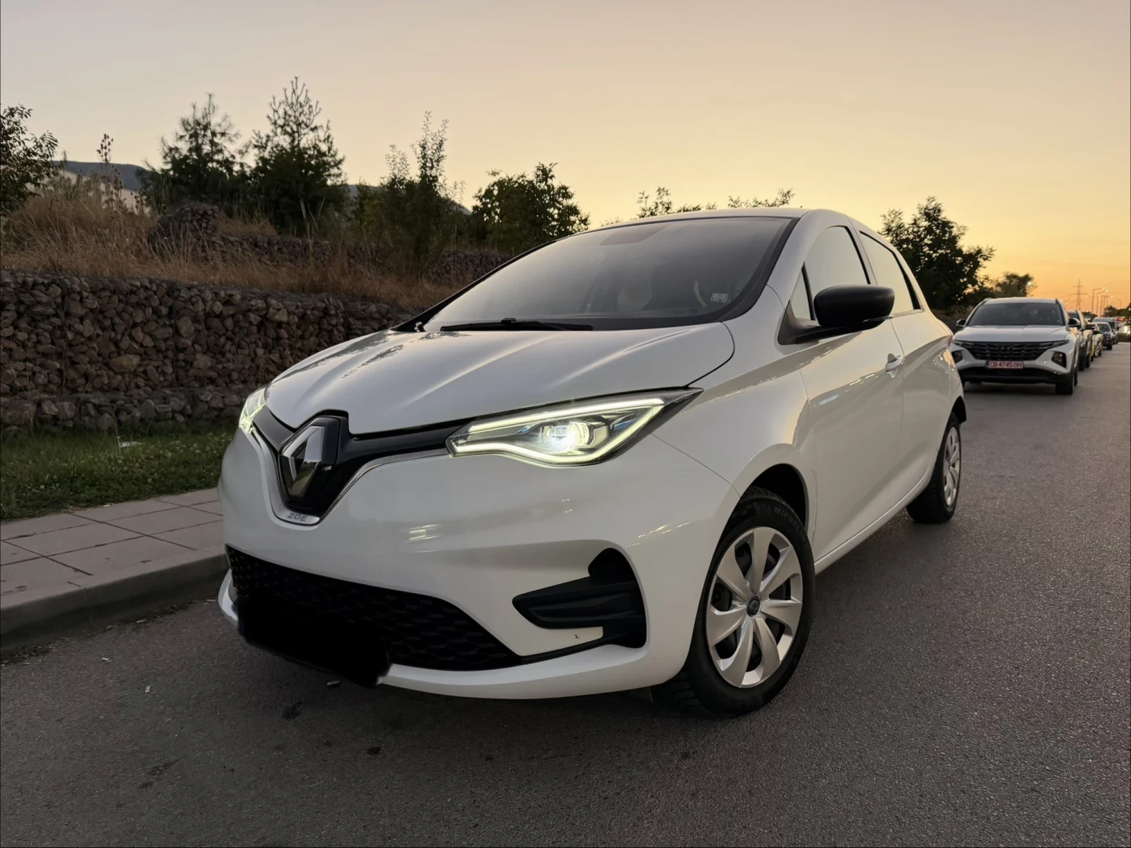 Renault Zoe 52kwh/CCS/Собствена батерия, снимка 2 - Автомобили и джипове - 55993747