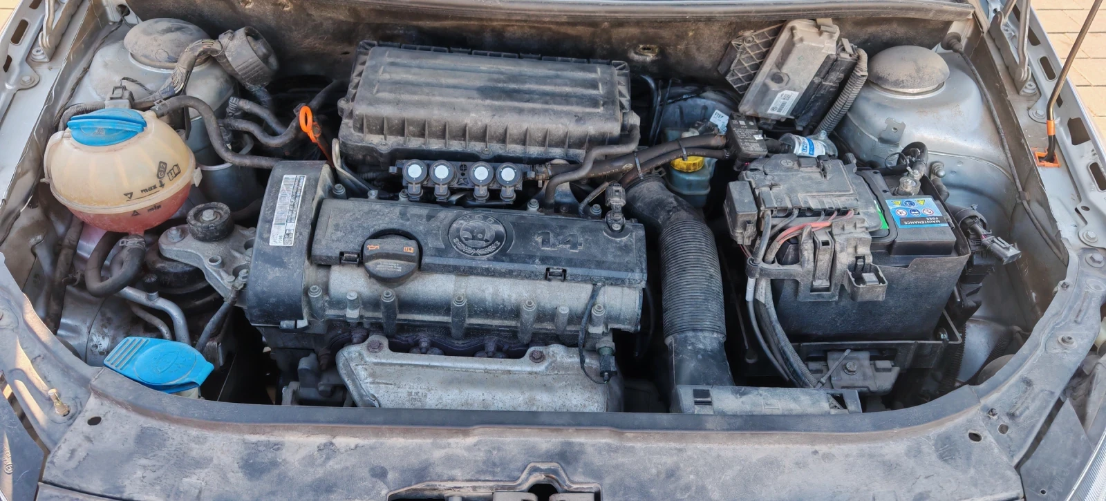 Skoda Fabia, снимка 8 - Автомобили и джипове - 56091149