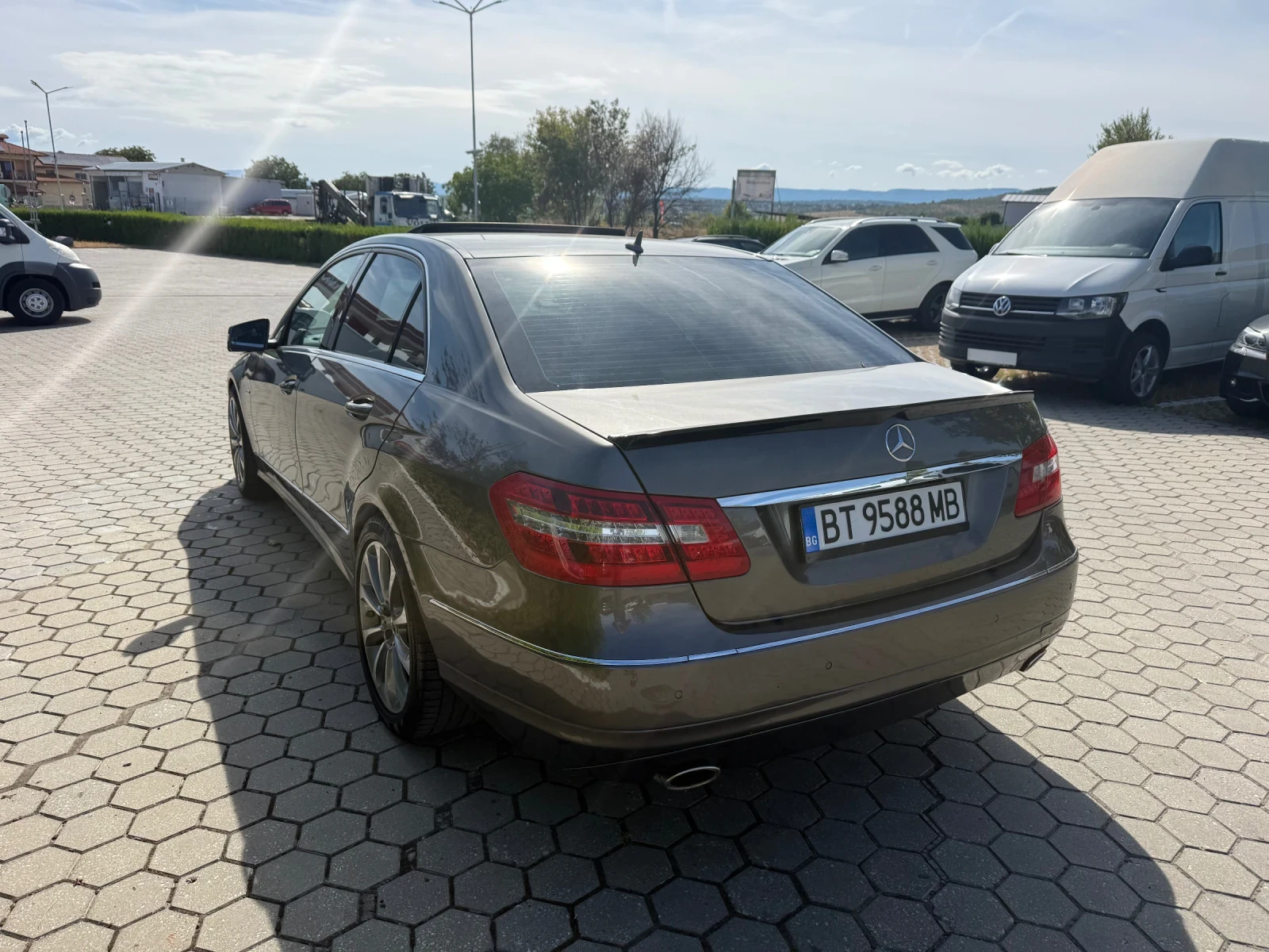 Mercedes-Benz E 350 3.0, снимка 6 - Автомобили и джипове - 56124013