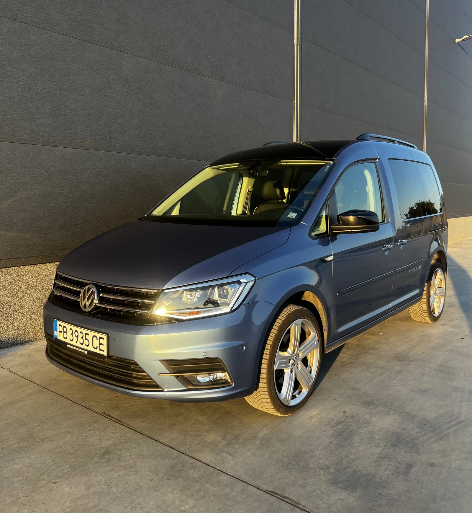 VW Caddy Edition 35, снимка 2 - Автомобили и джипове - 56124383