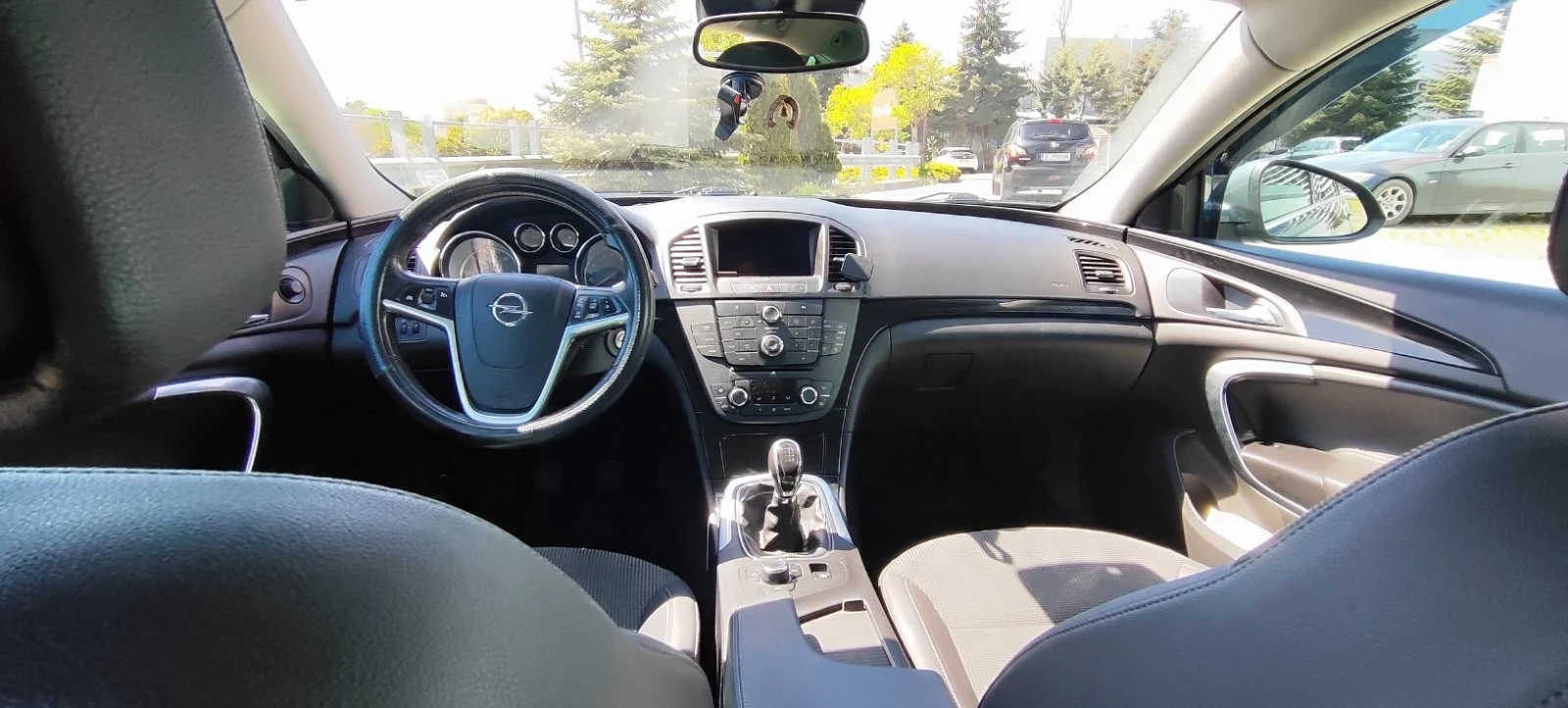 Opel Insignia, снимка 8 - Автомобили и джипове - 56135805