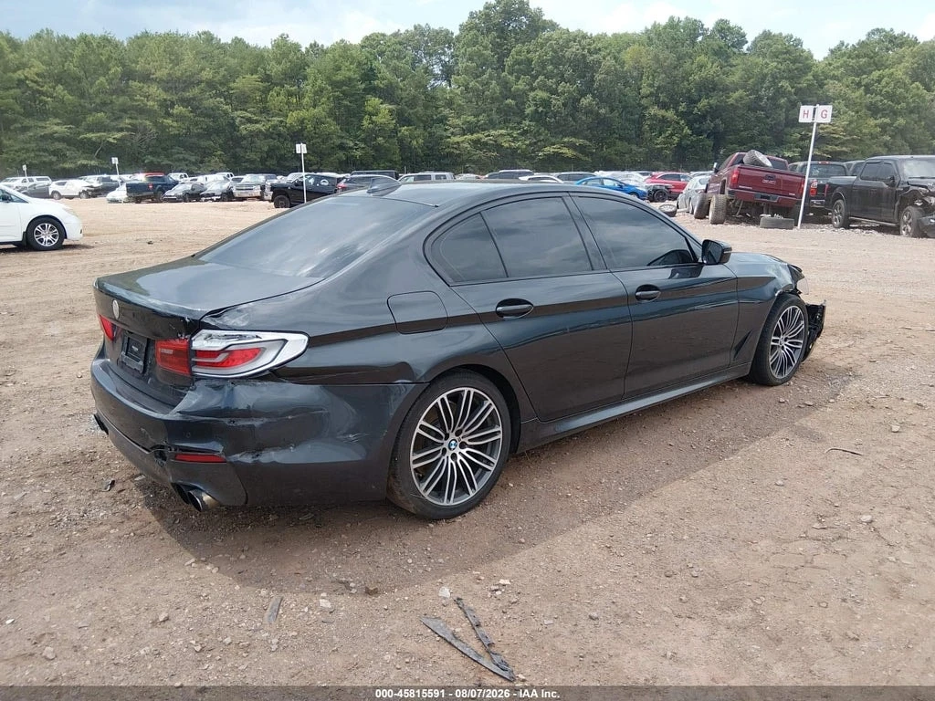 BMW 540 | CARFAX | АВТОКРЕДИТ БЕЗ ПЪРВОНАЧАЛНА ВНОСКА, снимка 9 - Автомобили и джипове - 56156385