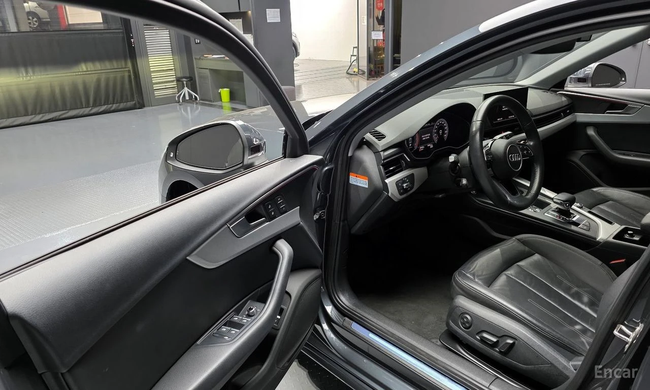 Audi A4 40 TFSI, снимка 12 - Автомобили и джипове - 56232990