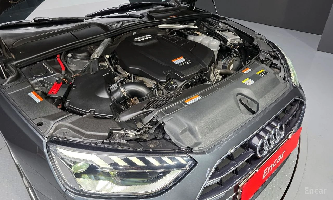 Audi A4 40 TFSI, снимка 17 - Автомобили и джипове - 56232990