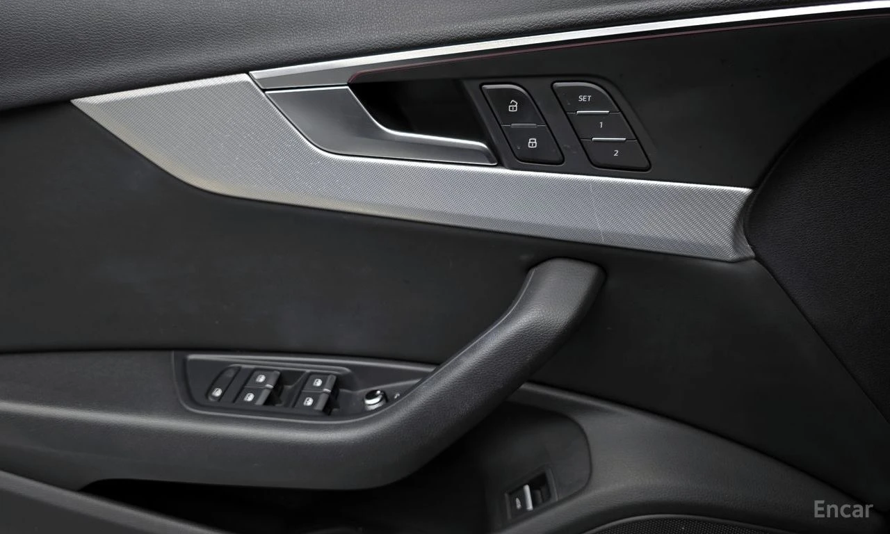 Audi A4 40 TFSI, снимка 15 - Автомобили и джипове - 56232990