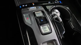 Hyundai Tucson 2.0 CRDi 2WD Modern, снимка 16