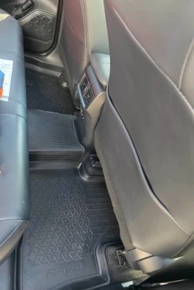 Обява за продажба на Toyota Rav4 2.5 AWD Full Hybrid/ГАРАНЦИЯ/360/Подгрев/Кожа ~57 500 лв. - изображение 8