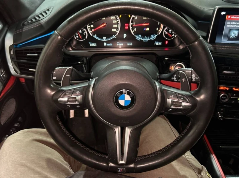 BMW X5M * Sports Activity Vehicle * CARFAX * БЕЗ ПЪРВОНАЧА, снимка 13 - Автомобили и джипове - 52588095