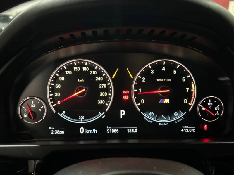 BMW X5M * Sports Activity Vehicle * CARFAX * БЕЗ ПЪРВОНАЧА, снимка 8 - Автомобили и джипове - 52588095