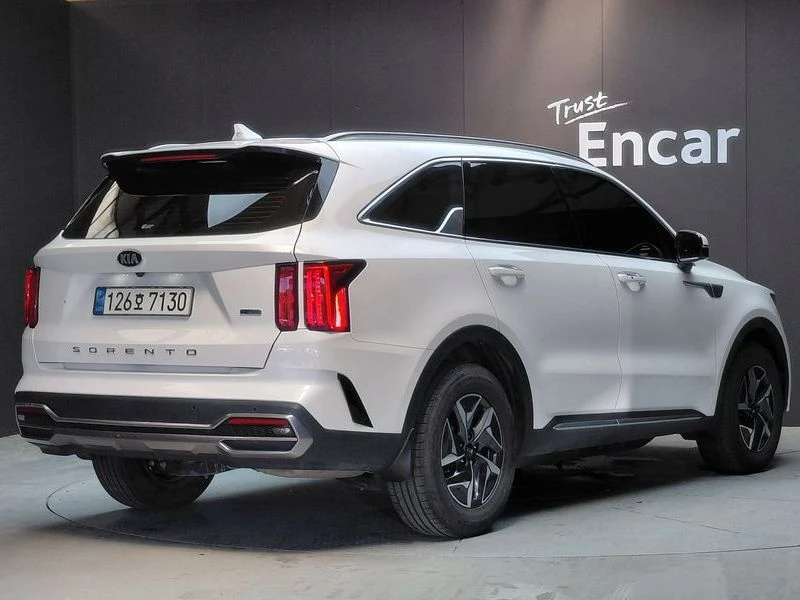 Kia Sorento HEV 1.6 2WD| 230к.с.| ВКЛ.ТЕХНОТЕСТ, снимка 2 - Автомобили и джипове - 55183582