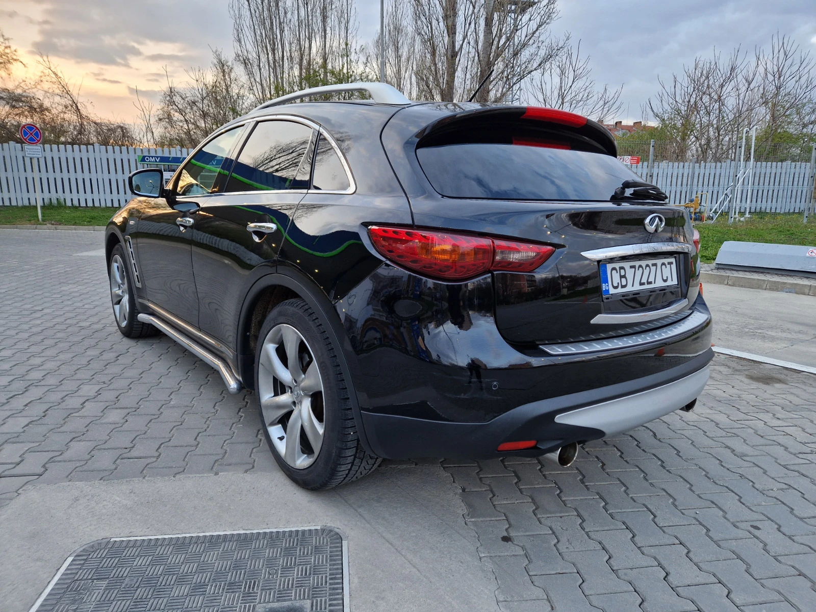 Infiniti Fx 50 V8 5.0 390hp - изображение 6