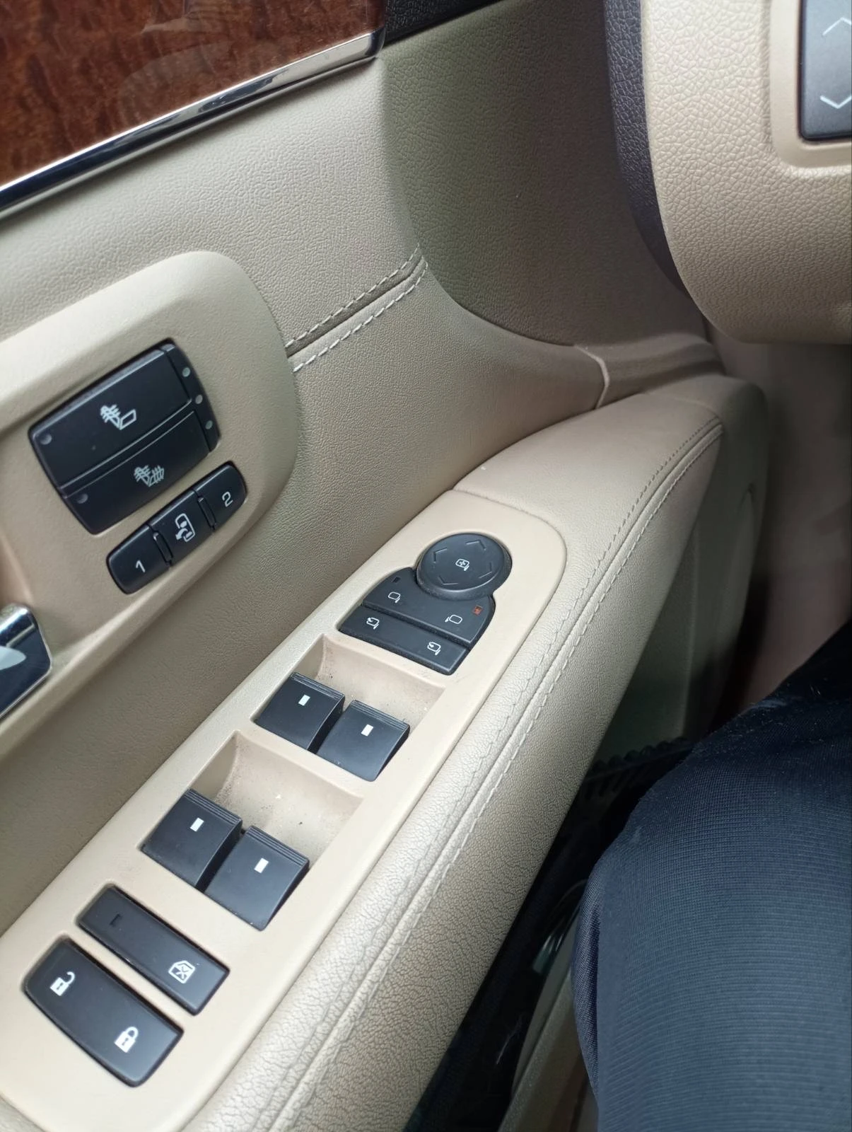 Cadillac Srx 3, 6 - изображение 5