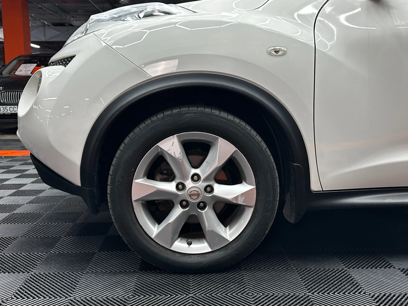 Nissan Juke 1.6i 117 к.с. ГАЗ/ГАРАНЦИЯ/БАРТЕР/ЛИЗИНГ/КОМЕНТАР, снимка 6 - Автомобили и джипове - 50021593