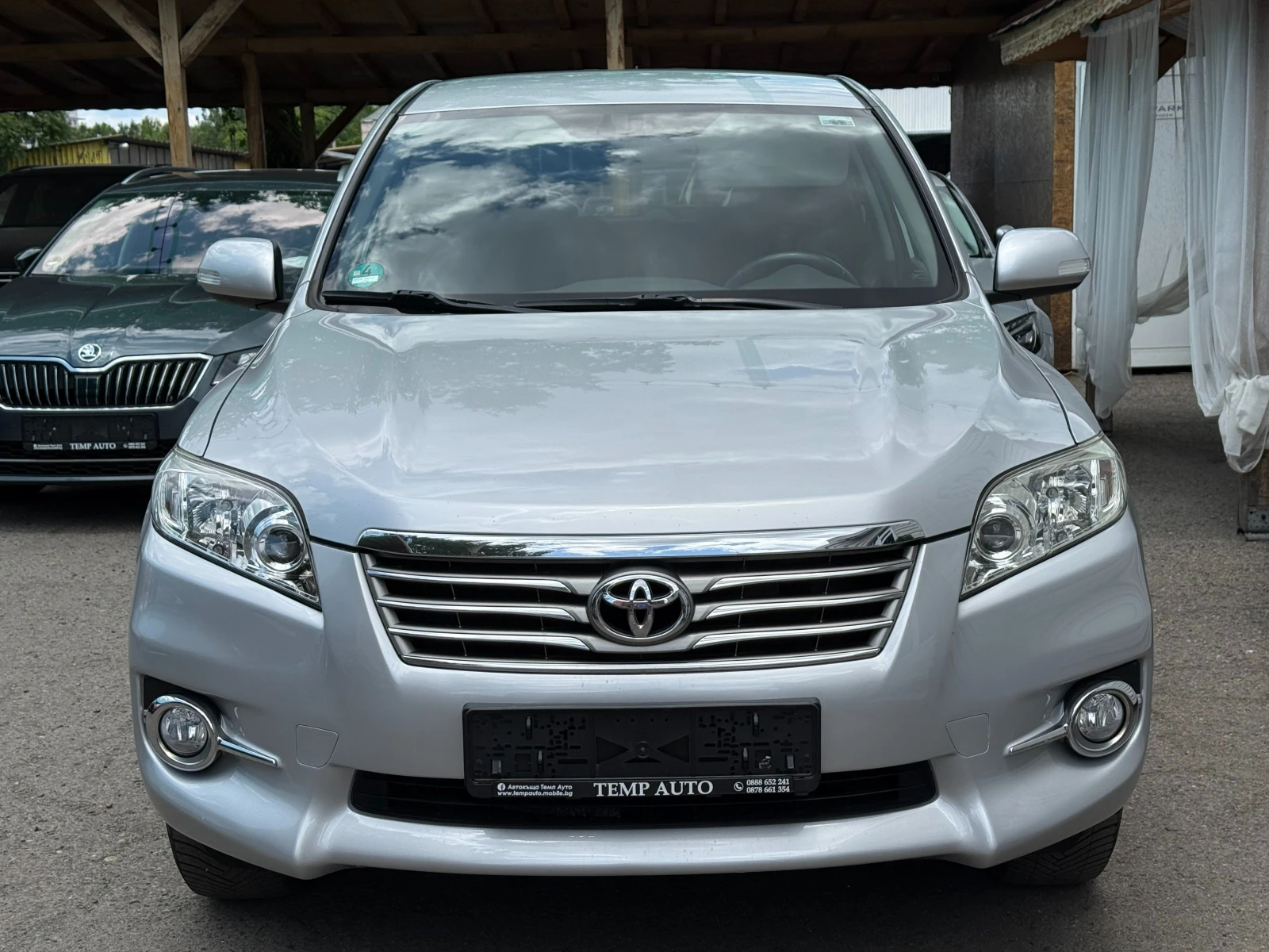 Toyota Rav4 2.0i* 4x4* СЕРВИЗНА КНИЖКА С ПЪЛНА ИСТОРИЯ В ТОЙОТ - изображение 2