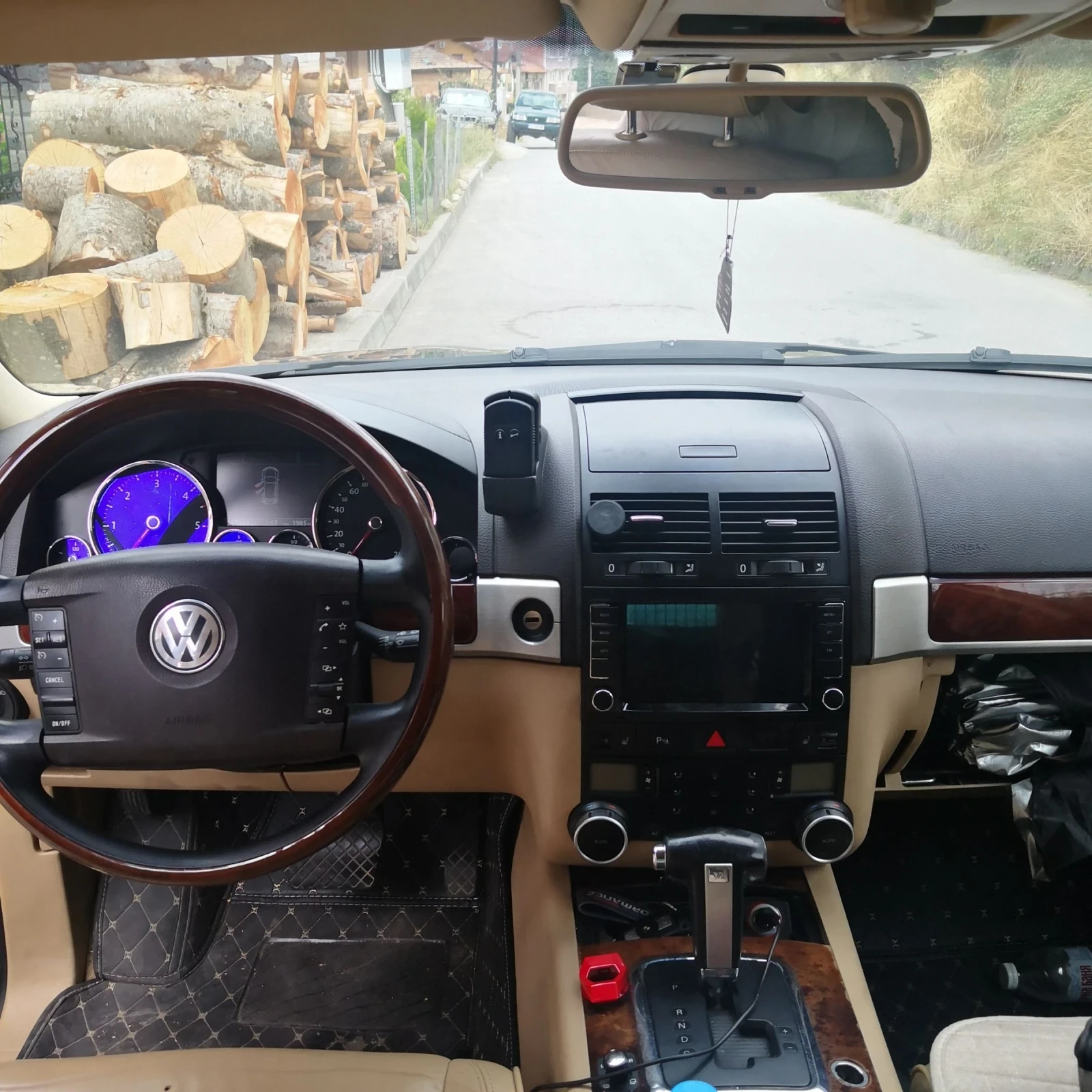 VW Touareg  - изображение 6